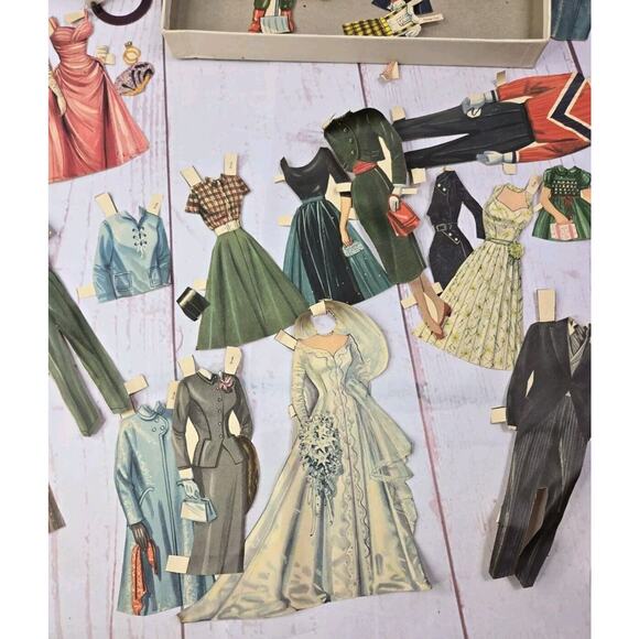 2 ORIGINAL Whitman Paper Doll Sets VTG -1950's BRIDAL PARTY & 1952 DORIS DAY - Picture 8 of 16